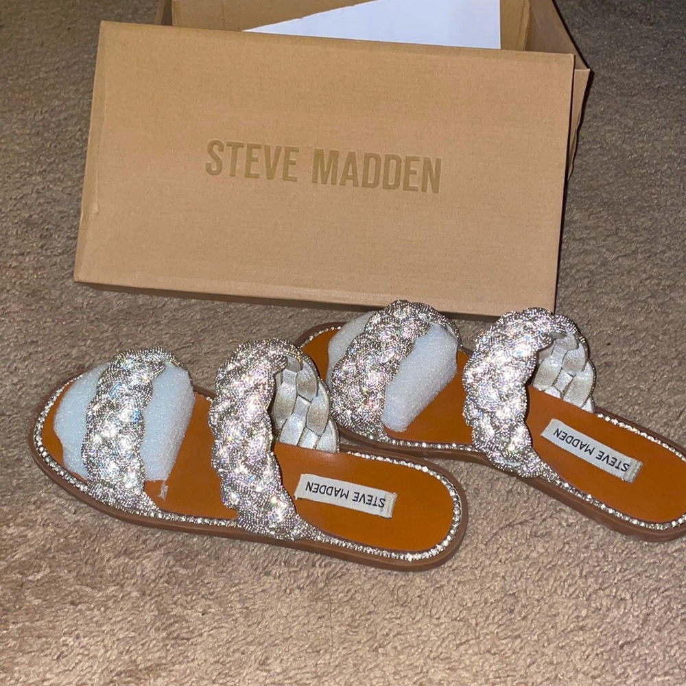 Only wore once. Very cute shoes!